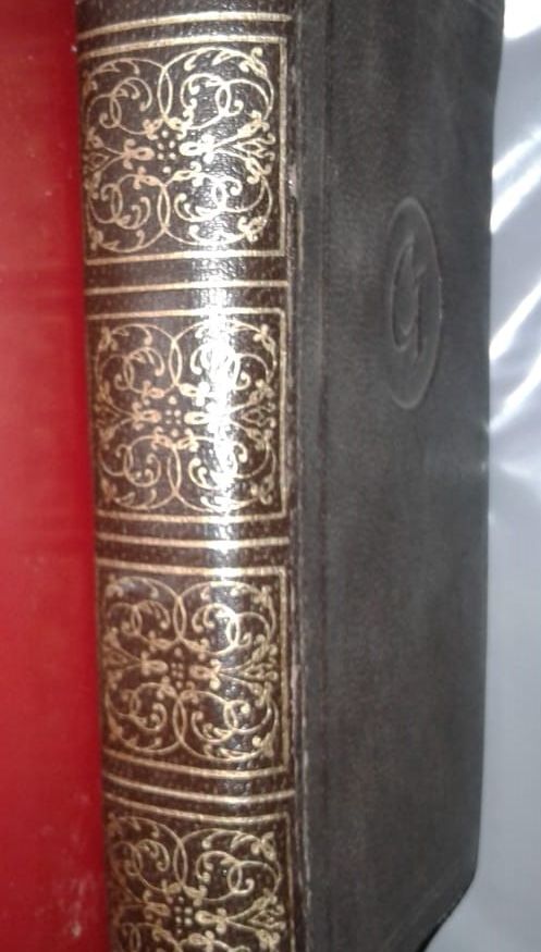 NOCHES ATICAS- AULO GELIO